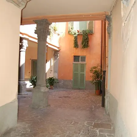 La Rosa Scarlatta Atelier * Бергамо