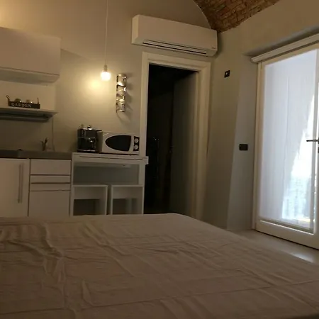 La Rosa Scarlatta Atelier Бергамо