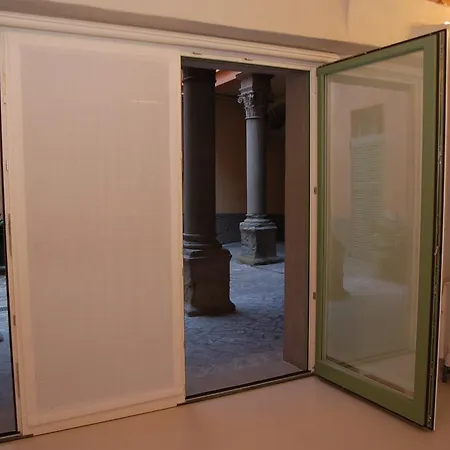 La Rosa Scarlatta Atelier Дом отдыха *